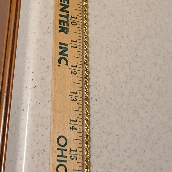 Gold Rope Chain - Picture 10 of 16